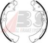 NISSA 4406016500 Brake Shoe Set